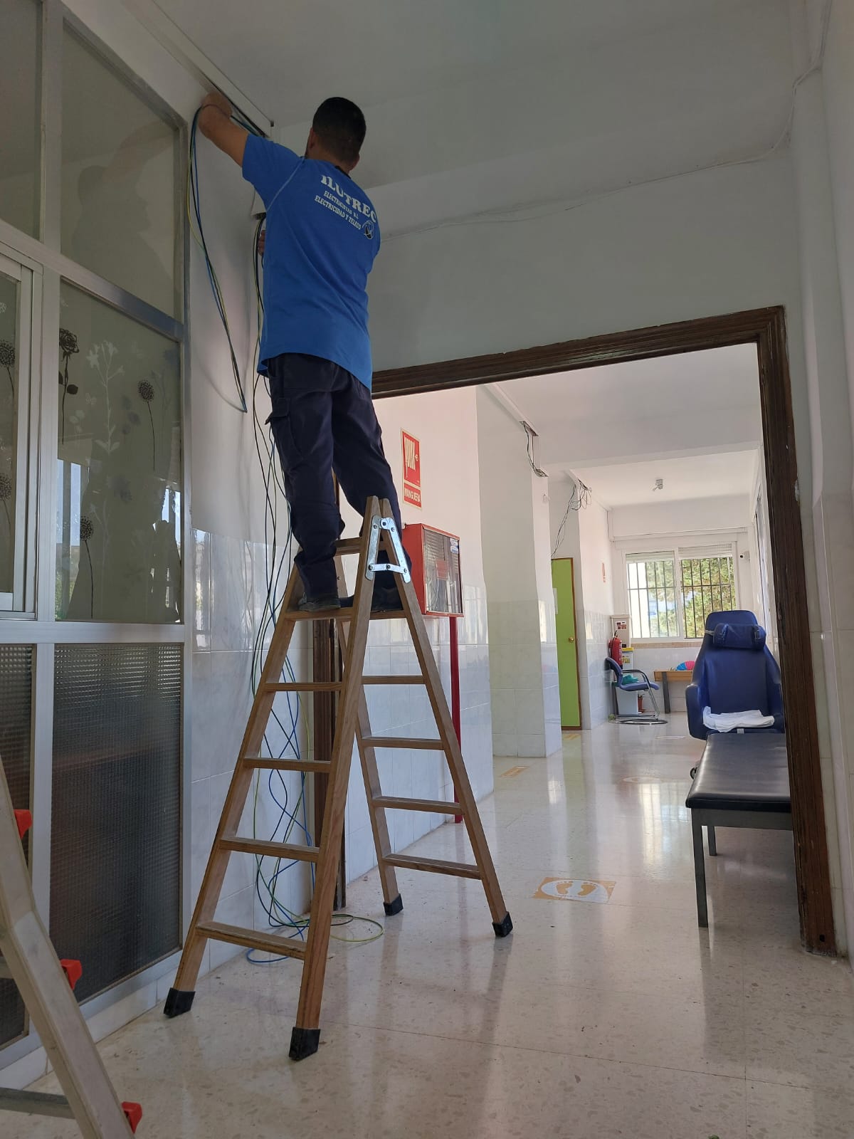 Mantenimiento instalación eléctrica en Ceuta