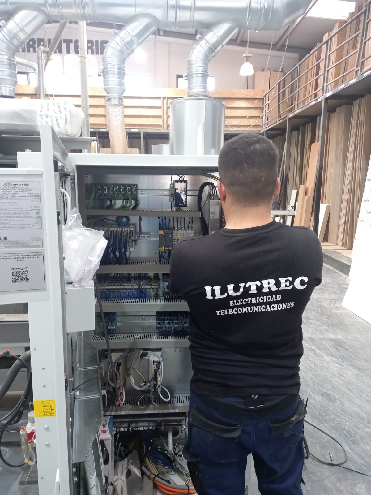 Empresa de instalaciones y mantenimiento eléctrico en Ceuta