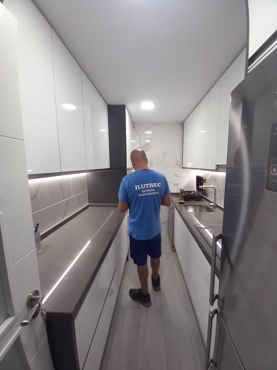 Precio hacer instalación eléctrica doméstica en Ceuta